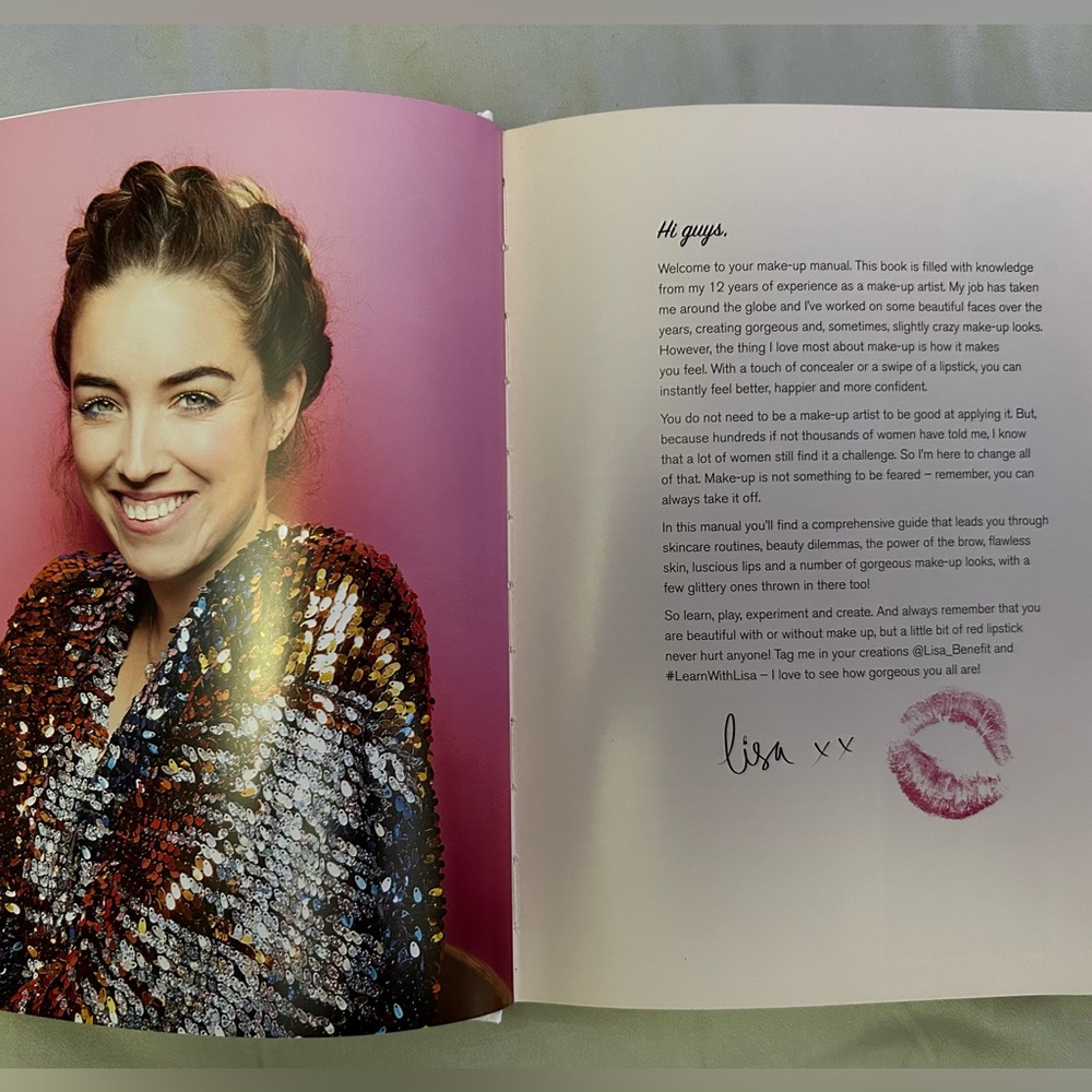 Make-Up Manual by Lisa Potter-Dixon - Picture 4 of 7